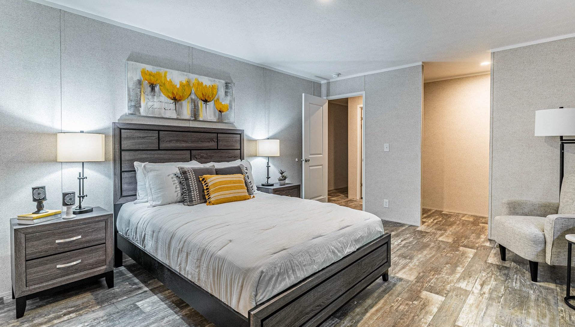 cleona_feh_leola_skyline_3904_masterbed_1